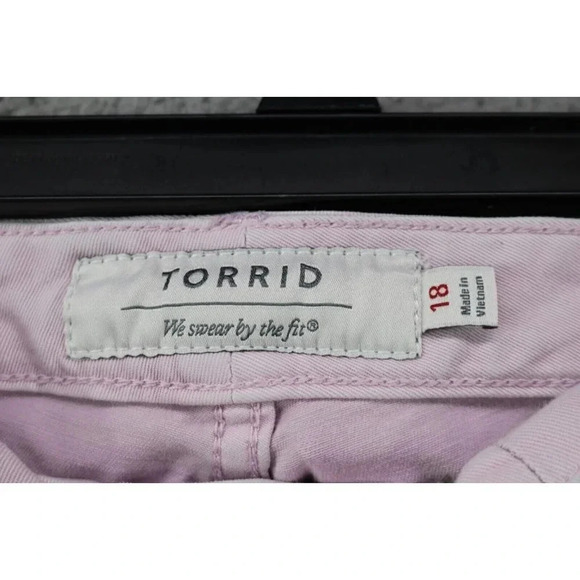 Torrid Light Purple Bermuda Shorts-Size 18 - Picture 4 of 6